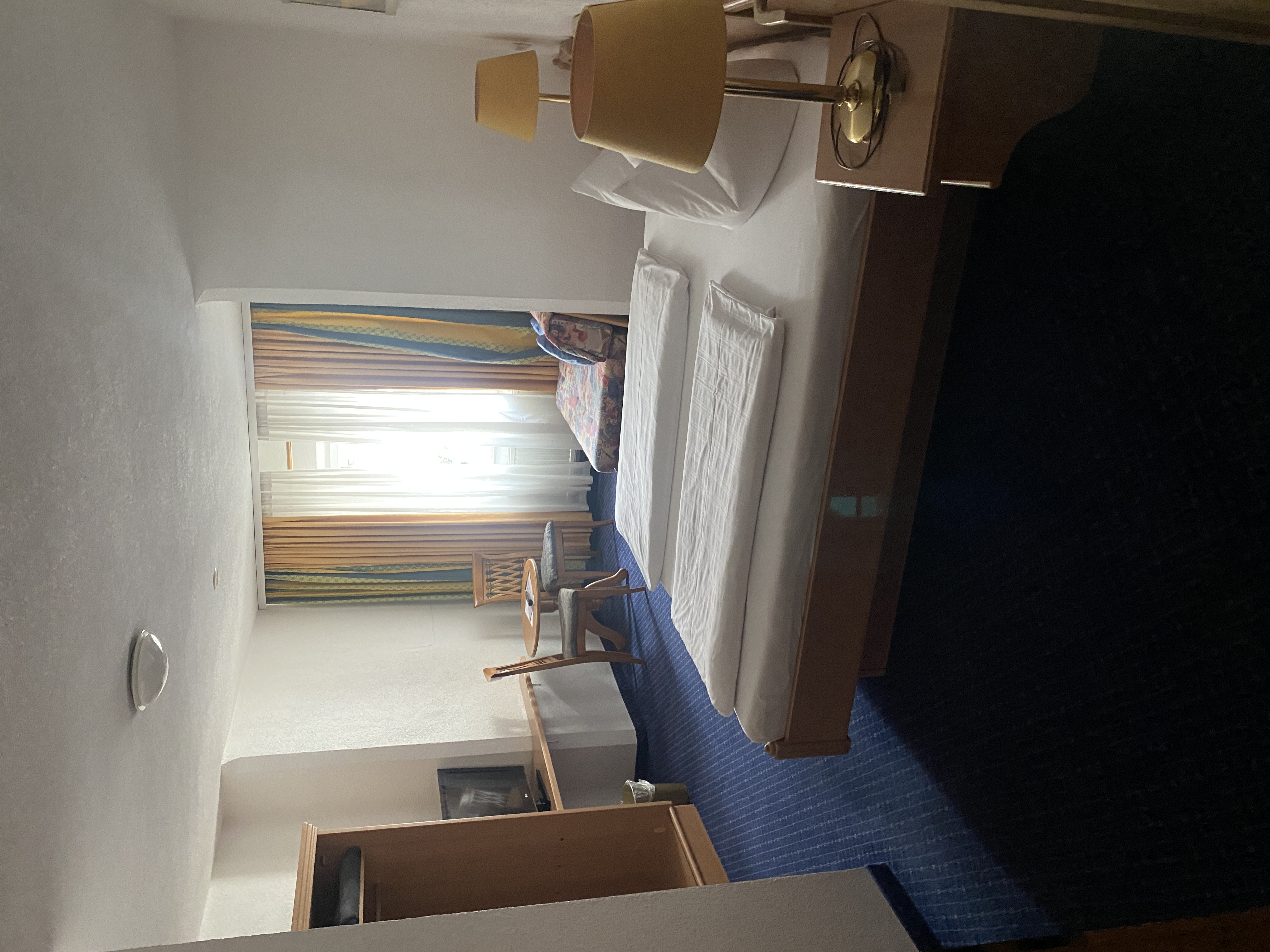 Doppelzimmer – Sitz- und Wohnbereich